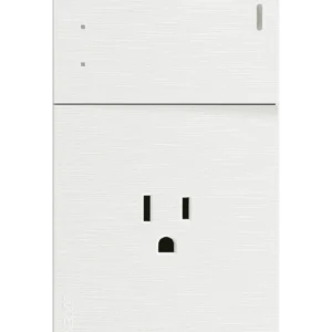 BF07/3-B PLACA PLANA CON 1 INTERRUPTOR DE ESCALERA Y 1 CONTACTO DE 1.5 MÓDULOS FLAT BLANCA